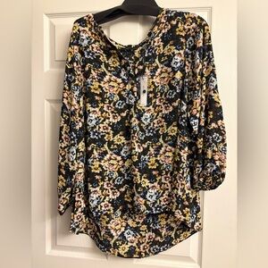 Women’s dress shirt 2x